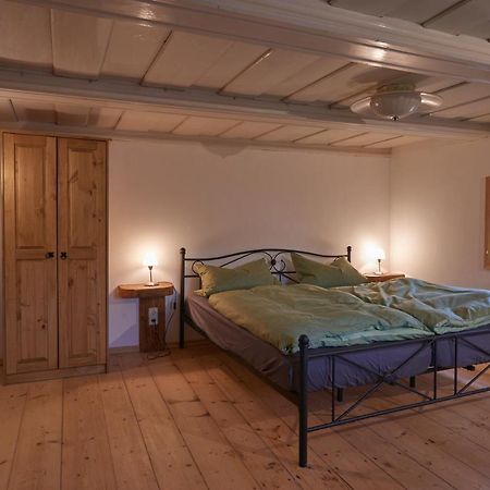 Doppelzimmer Dora Oberlausitzer Hof Leutersdorf Esterno foto
